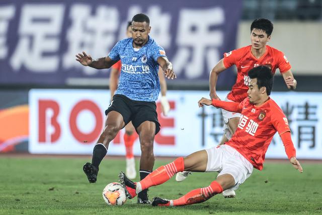 欧冠-奥斯梅恩迪洛伦佐进球 那不勒斯2-0法兰克福
